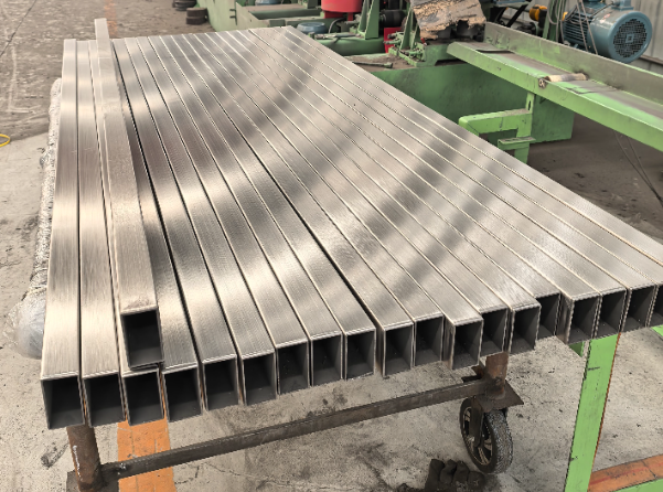 常德建筑工程行业用不锈钢无缝钢管